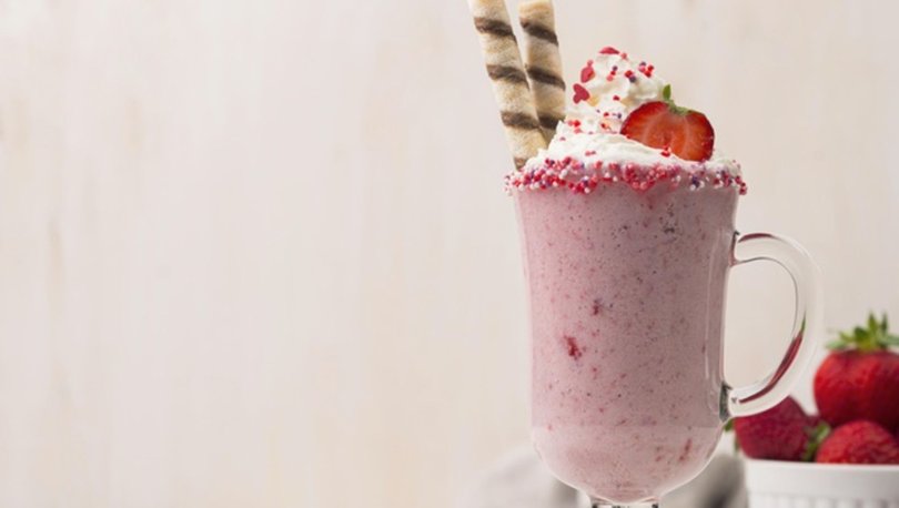 Çilekli Milkshake